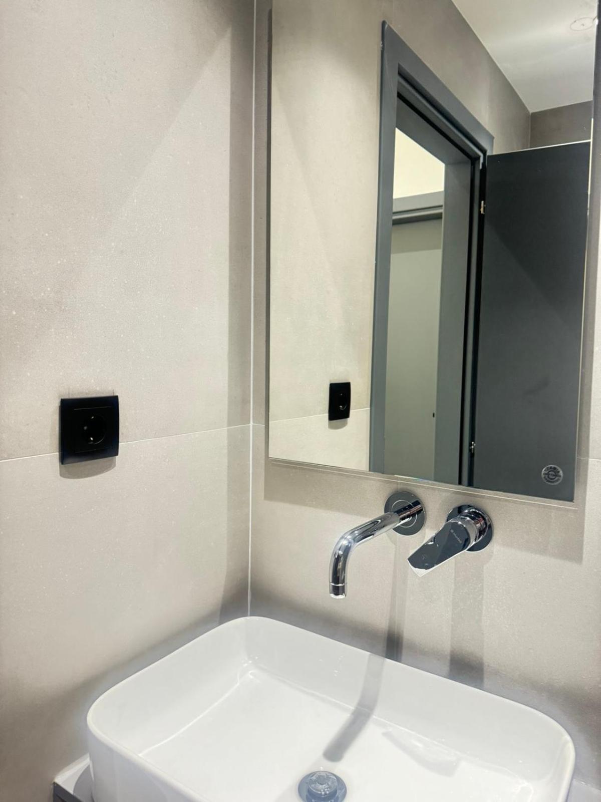 Luna-Your Urban Stay Saloniki Zewnętrze zdjęcie