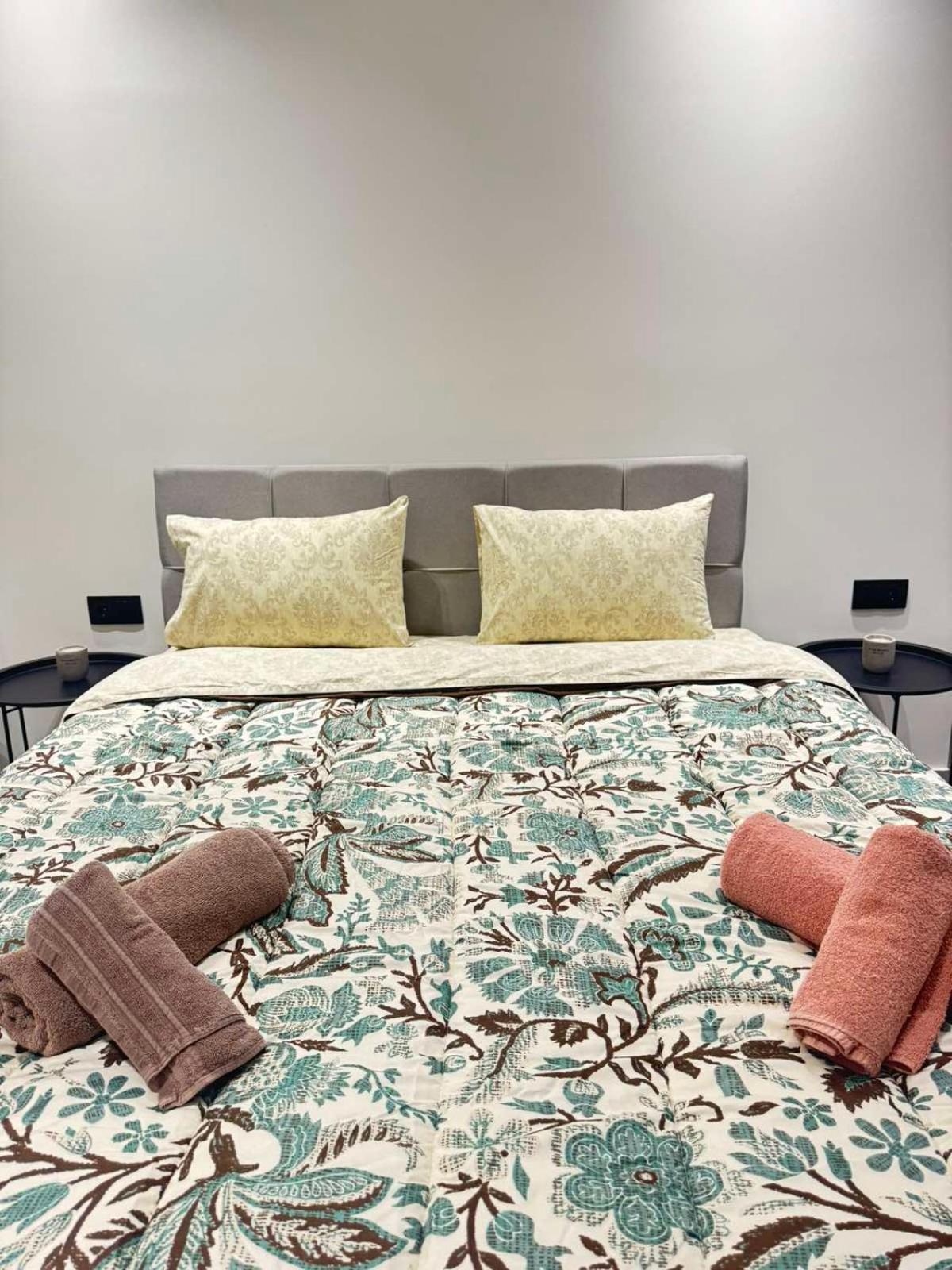 Luna-Your Urban Stay Saloniki Zewnętrze zdjęcie